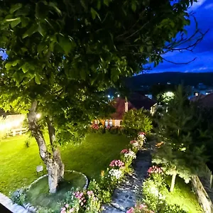 https://bujtina-shkodrani.albaniahotels.org