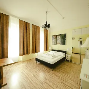 https://california.vienna-besthotels.com